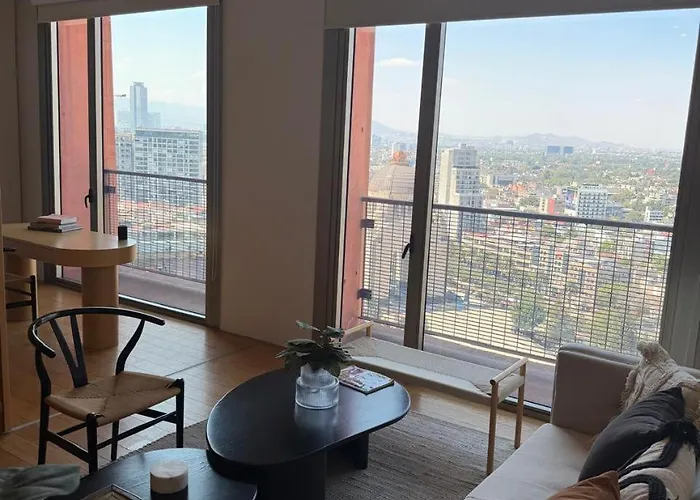The Reforma 27 Grand Apartment