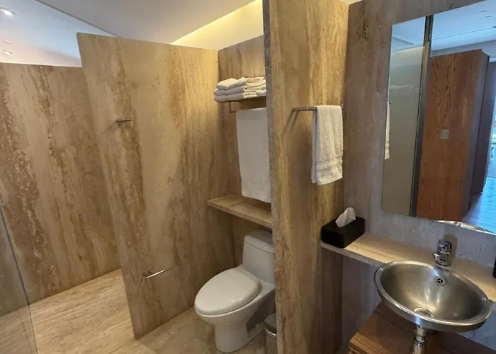 The Reforma 27 Grand Apartment Mexico City
