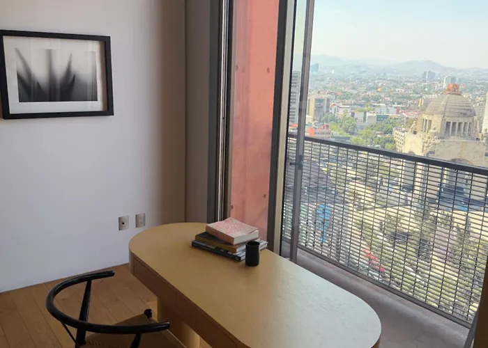 The Reforma 27 Grand Apartment *